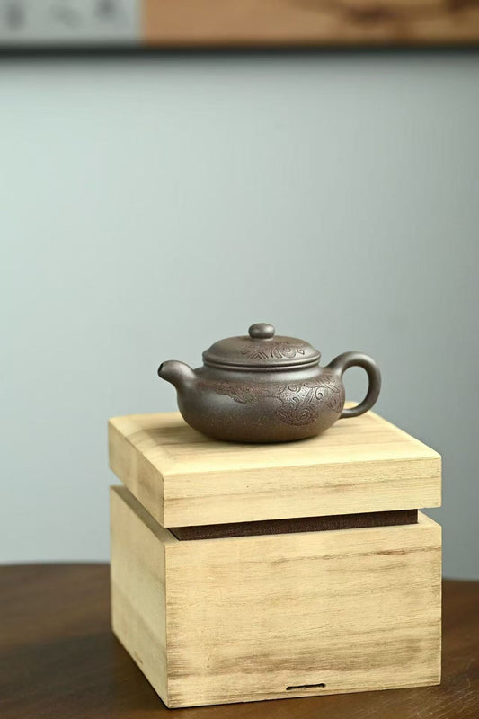 ingzhou imitation of ancient style, all handmade. /capacity 150cc/raw ore green segment